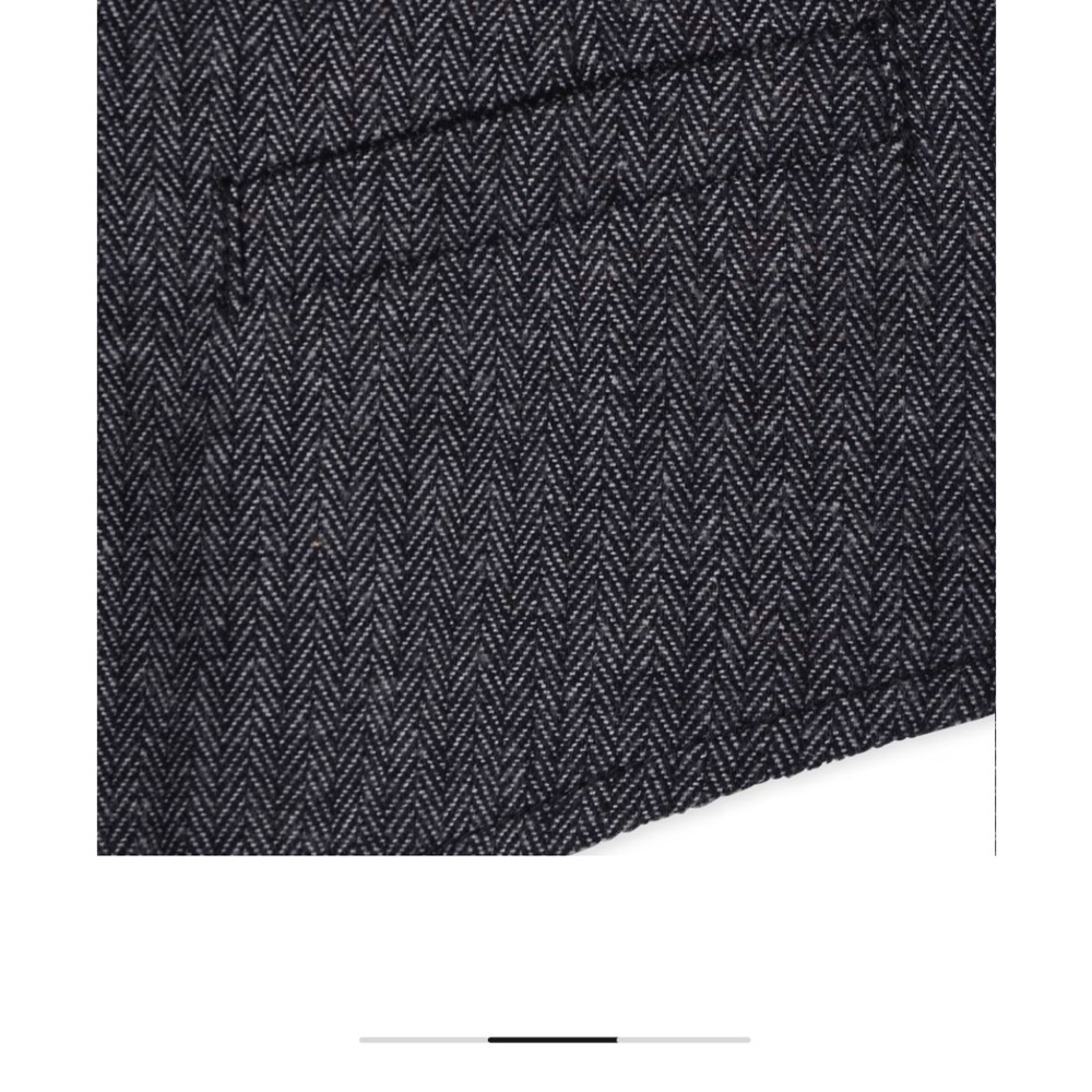 Gray Button-Up Vest 5/6 - Picture 2 of 7